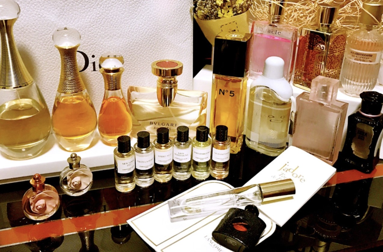 Por que o enchimento a vácuo é importante para embalagens de perfumes e fragrâncias